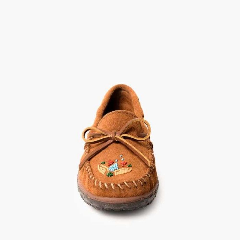 Minnetonka Womens Ayashe Moc size 7 with beaded flowers
